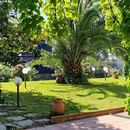 Flori Apartamento *